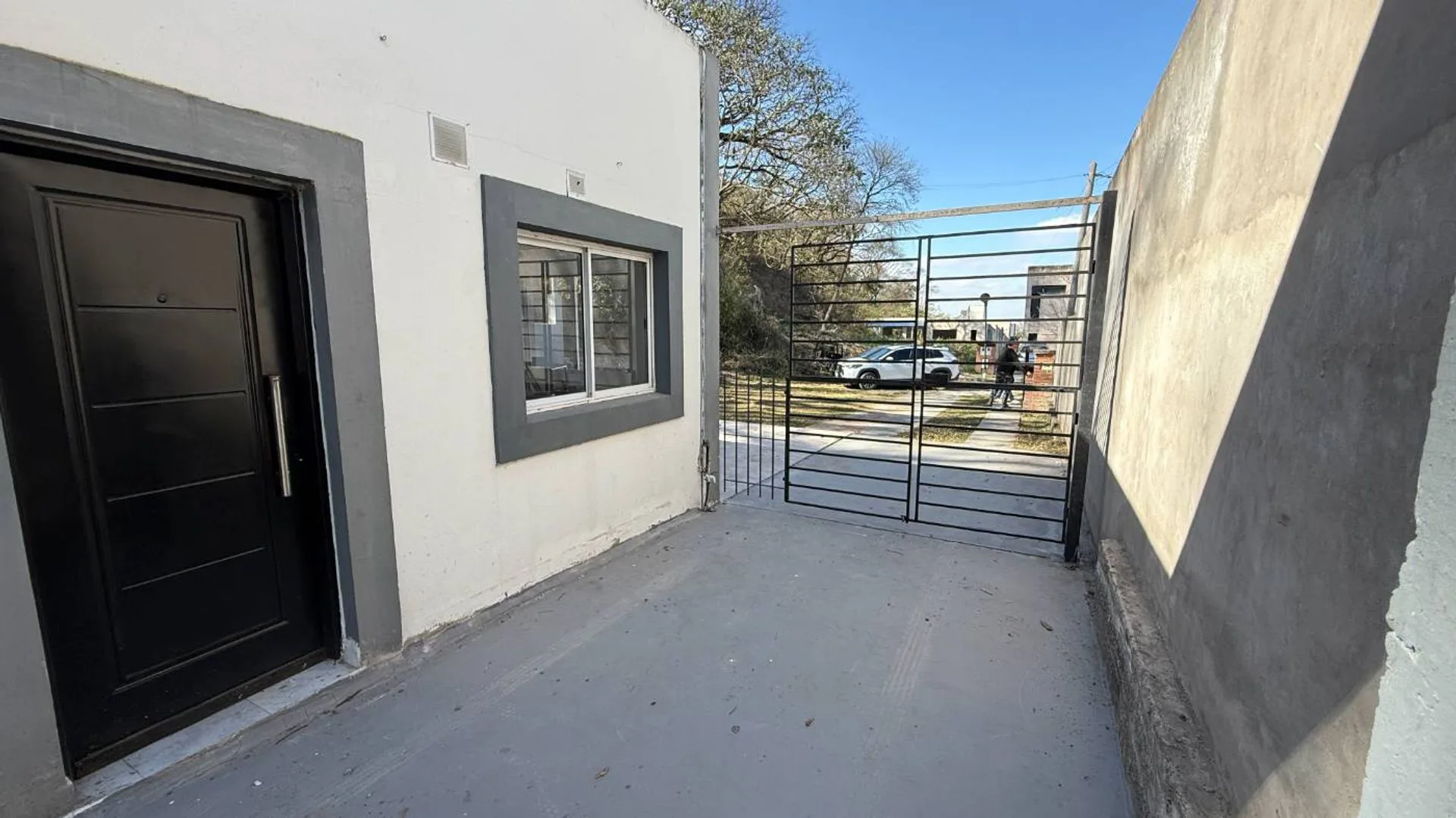 CASA EN VENTA 2 DORMITORIOS B° LAS MORAS foto 5