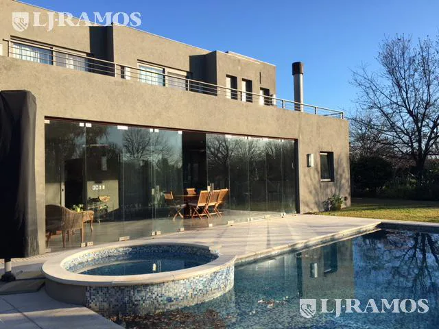 LJ RAMOS VENDE | CASA  AYRES DE PILAR | INMEJORABLE ACCESO KM 43.5 PANAMERICANA RAMAL PILAR foto 2