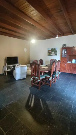 VENDO CASA (ZONA COLEGIO ALEMAN)-NO APTA CREDITO- foto 2
