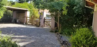 GRAN CASA EN ING. MASCHWITZ - ZONA LAS CHACRAS foto 3