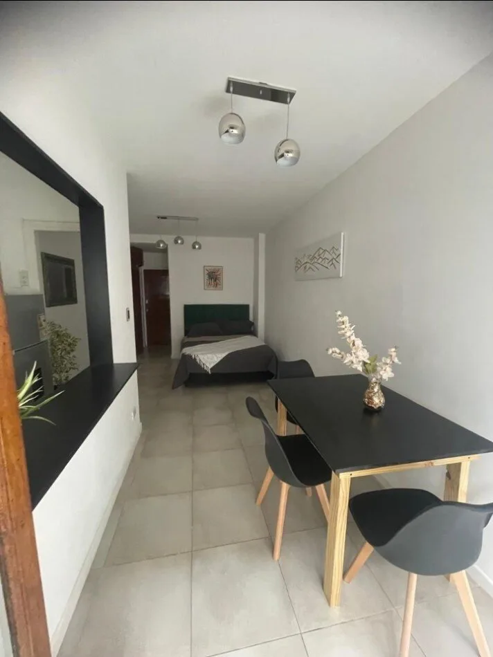 MAR DEL PLATA, 1 AMB,EXCELENTE, CON BALCON RECICLADO, ZONA CENTRO, OPORTUNIDAD, DIGNO DE VER, foto 2