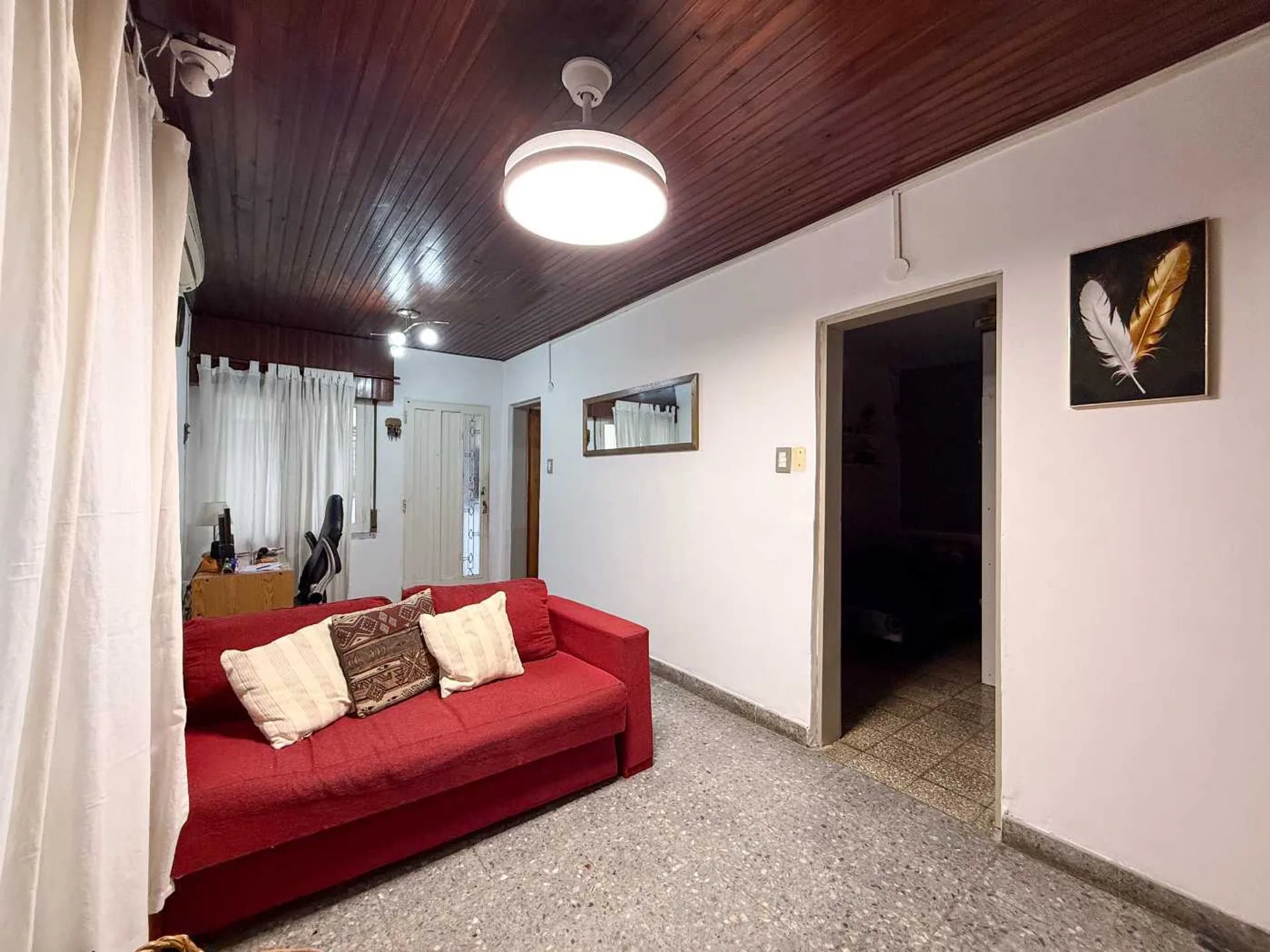 Casa de 2 dormitorios en venta Berisso con Local foto 5