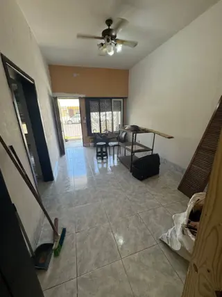 Alquiler Uso Profesional Casa de 3 Ambientes con Patio en Banfield. foto 3