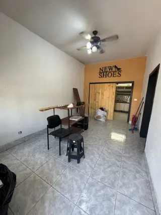 Alquiler Uso Profesional Casa de 3 Ambientes con Patio en Banfield. foto 4