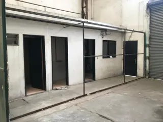 ALQUILER - GALPON 250 M2 - LOMAS DEL MIRADOR foto 3
