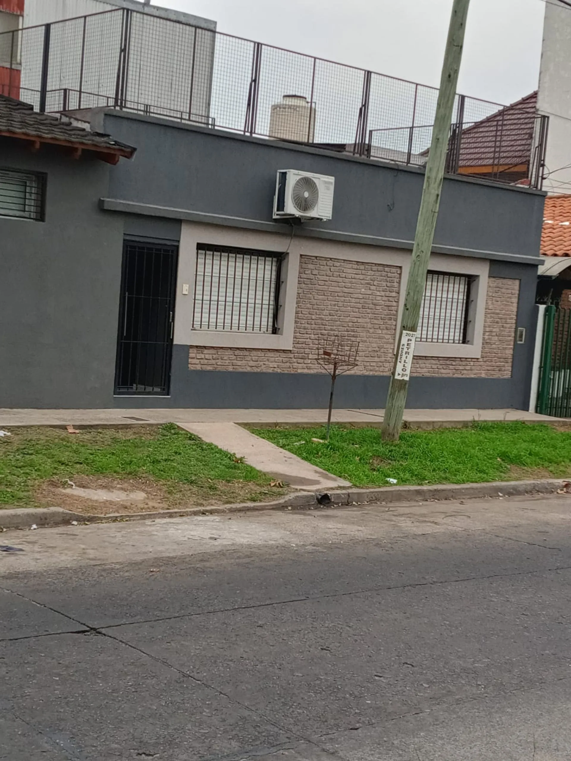PH 3 AMBIENTES  BAÑO EN SUIT PATIO TERRAZA A NUEVO foto 2