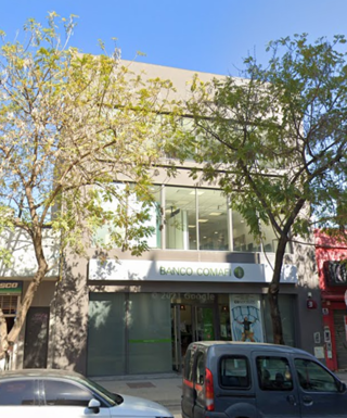 Excelente local  en Av. Perón en alquiler foto 4