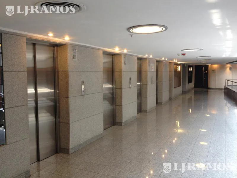 Oficina en Alquiler de 90 m2 en Puerto Madero foto 5