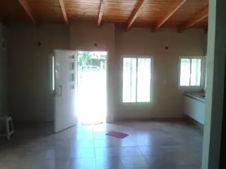 Casa 2 dormitorios Avenida America 4688 bis, Funes foto 4