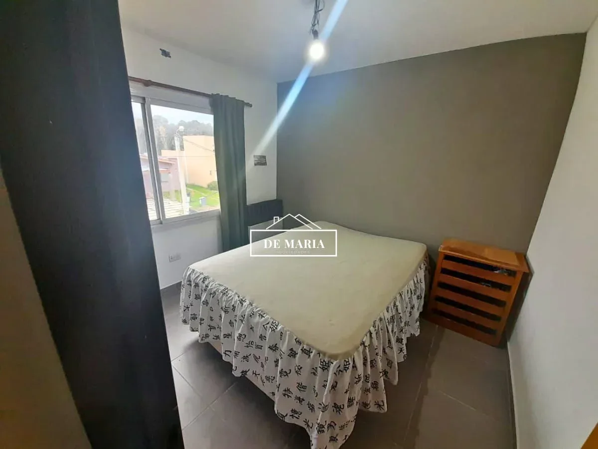 VENTA DE CASA DE 5 AMBIENTES EN BARRIO DON MIGUEL LOMA VERDE ESCOBAR foto 5
