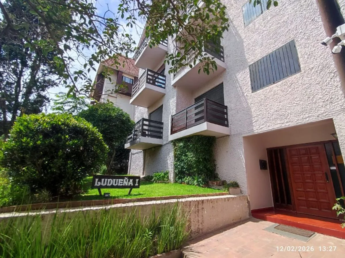 Venta departamento 2 ambientes y entrepiso Pinamar foto 2
