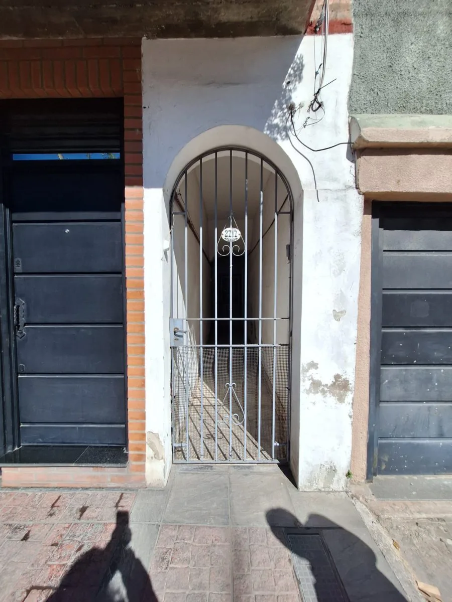VENDO DEPTO 2 AMB. INTERNO SAN JUSTO CENTRO SIN EXPENSAS !