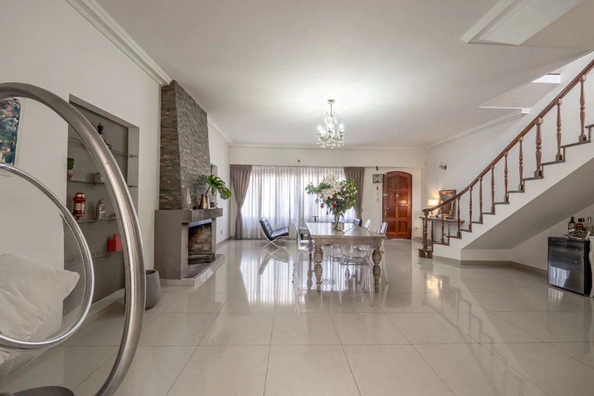 VENTA CASA 6 AMB. VILLA SARMIENTO-PILETA-PARRILLA foto 4