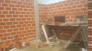 TERRENO CON CONSTRUCCION foto 4