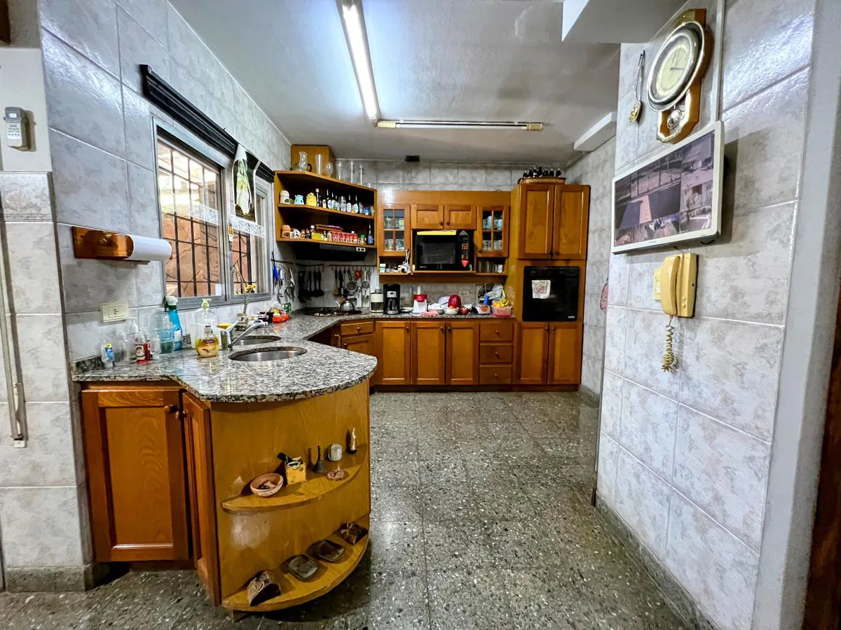Casa de 4 dormitorios en venta en Alberdi - Castagnino 500 foto 4