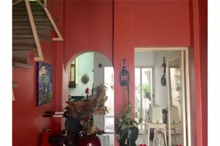 Casa 4 ambientes con garage + local Flores Sur foto 4
