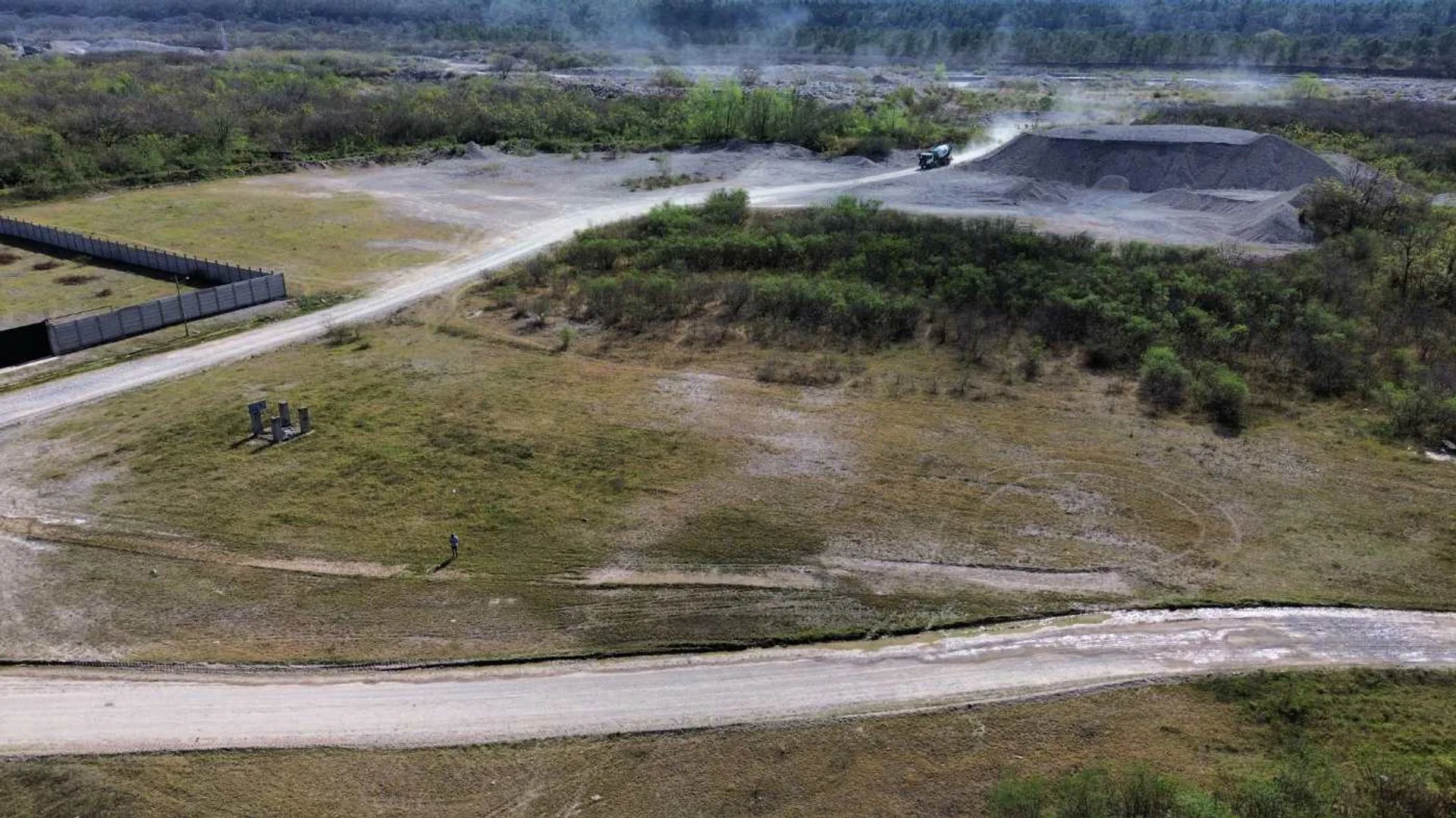 VENTA TERRENO INDUSTRIAL 2830M2 EN RIO BLANCO foto 3