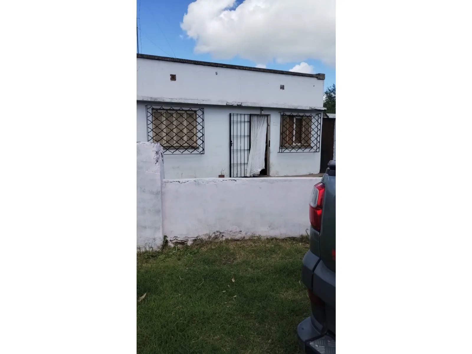 Venta Casa 3 ambientes con garage en Bragado foto 4