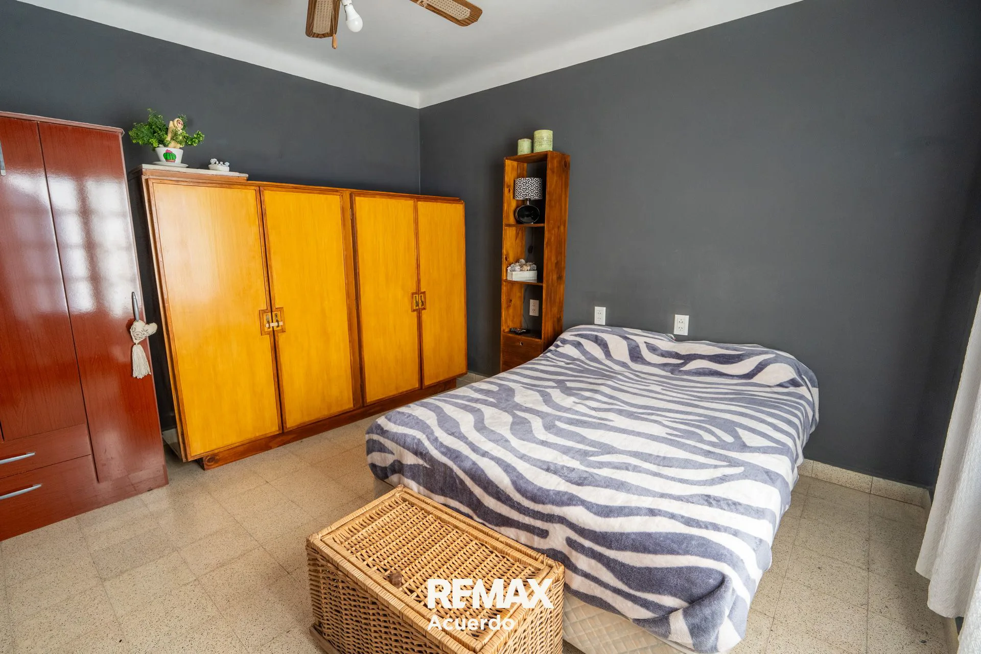 VENTA-CASA LA EMILIA-2 HAB-COCHERA-APTA A CREDITO foto 5