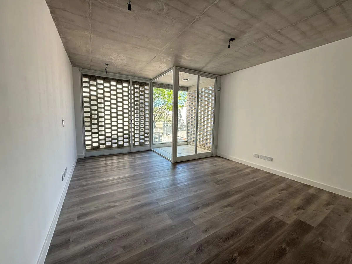 Monoambiente con balcón a estrenar foto 4