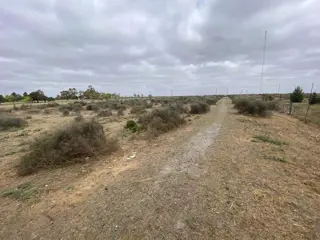 SE VENDE LOTE CAMINO A BALNEARIO EL CONDOR foto 2