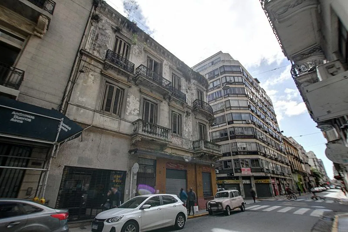 Rivadavia Av. 1402 foto 5