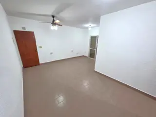 ALQUILER DE DEPARTAMENTO 3 AMBIENTES EN PLANTA BAJA - BARRIO COCA COLA - MONTE GRANDE foto 2