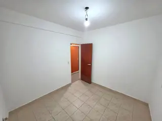 ALQUILER DE DEPARTAMENTO 3 AMBIENTES EN PLANTA BAJA - BARRIO COCA COLA - MONTE GRANDE foto 5