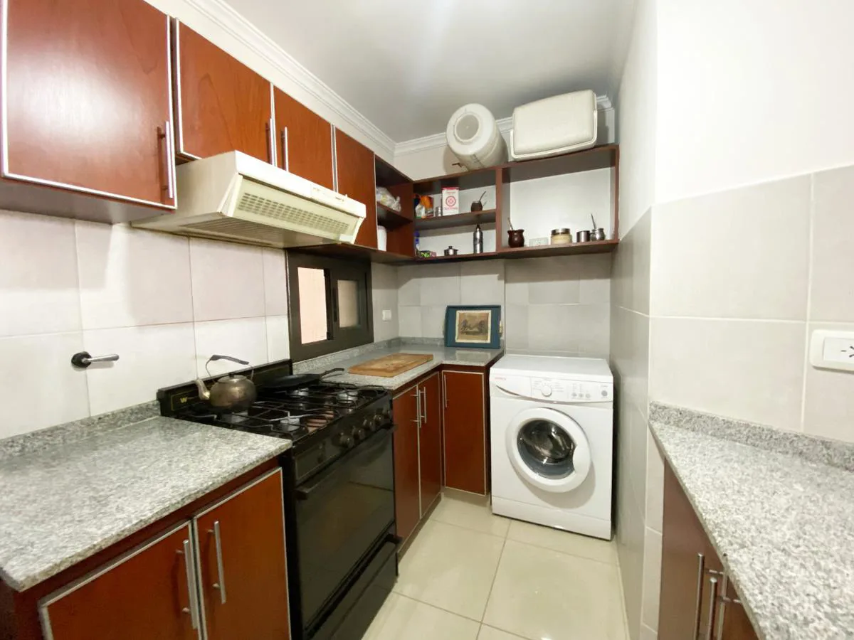 Departamento de 1 dormitorio en venta en barrio General Paz foto 5