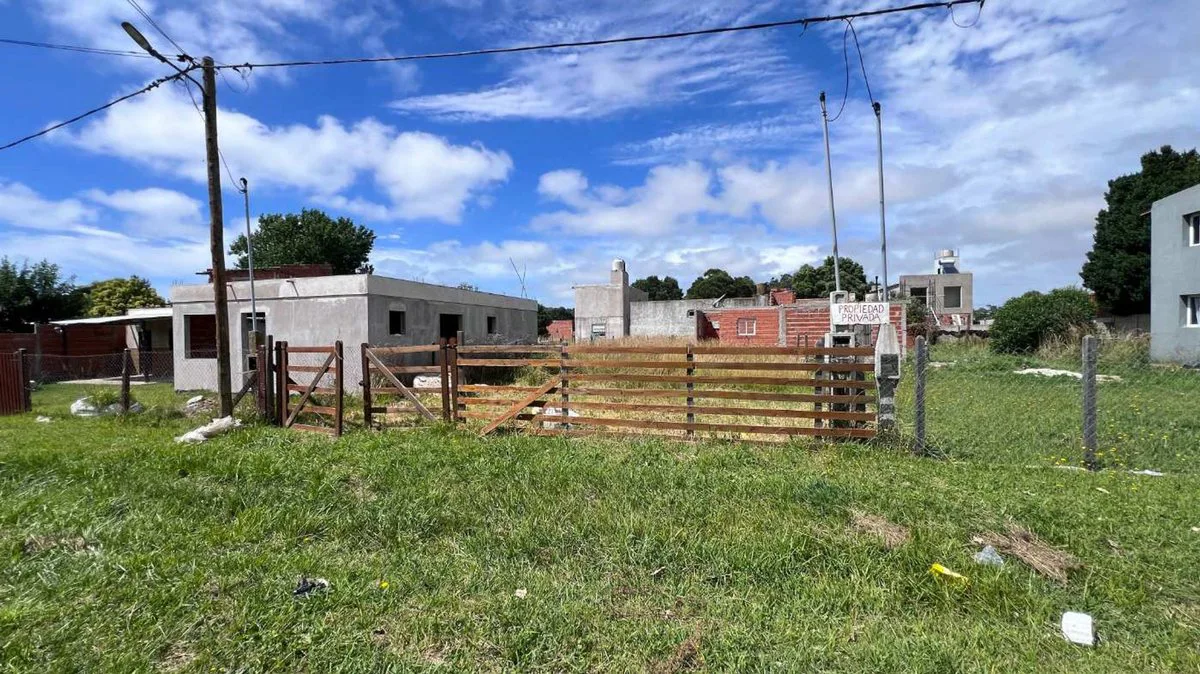 VENTA LOTE EN SANTA ELENA A METROS DEL MAR foto 4
