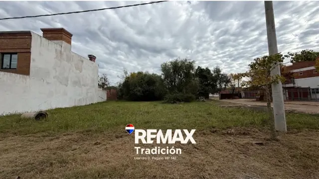 TERRENO EN ESQUINA A LA VENTA 600M2