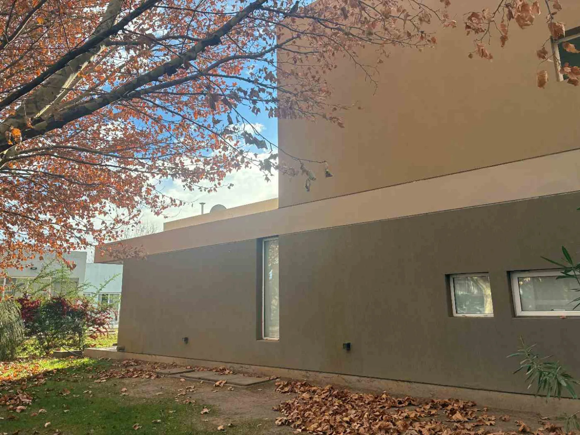 CASA EN VENTA EN B° PRIVADO GRAND PARC - VITERBORI foto 2