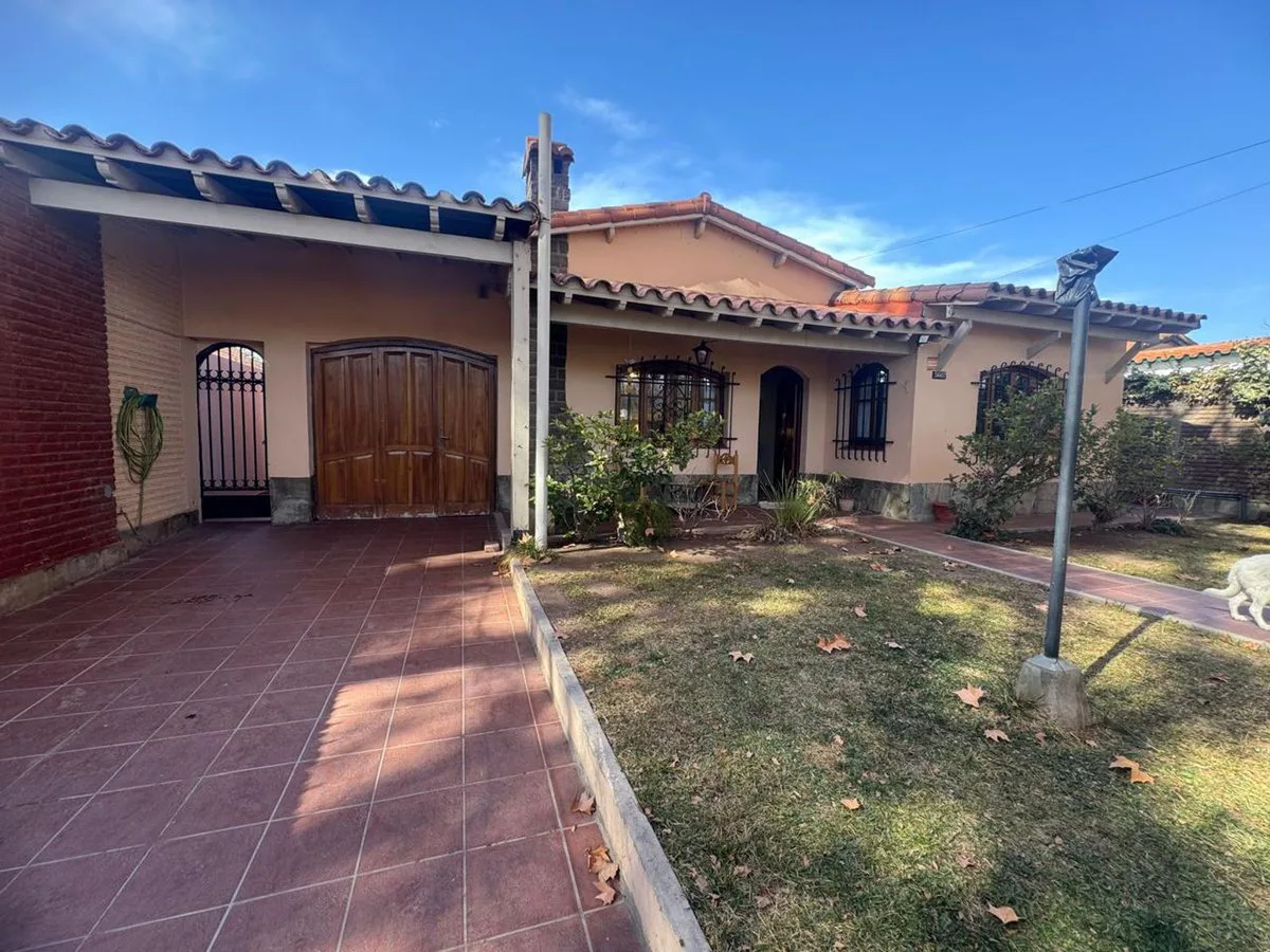 VENTA CASA CON QUINCHO LUJAN DE CUYO foto 3