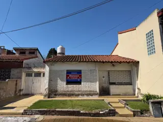 PH AL FRENTE 3 AMBIENTES Y PATIO foto 1