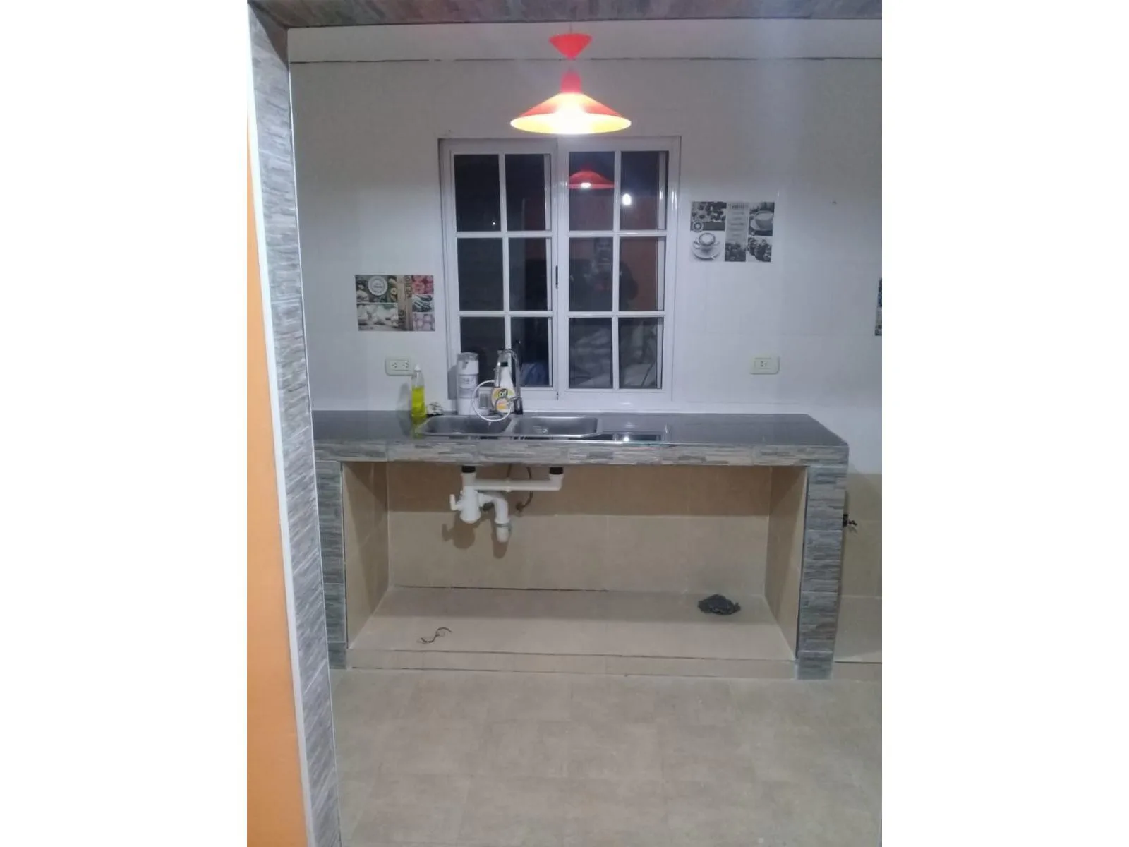 EN VENTA 3 PROPIEDADES EN UN LOTE ! EN EL CRUCE DE FLORENCIO VARELA foto 4