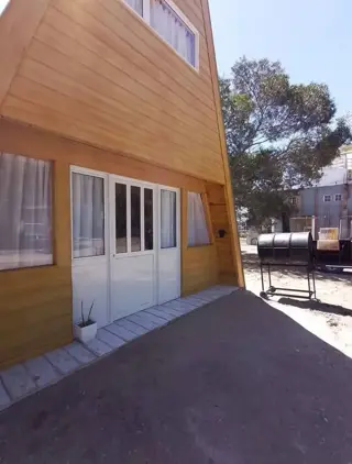 Hermosa Cabaña Alpina para 4 personas a pasos del mar en Sauce Grande foto 5