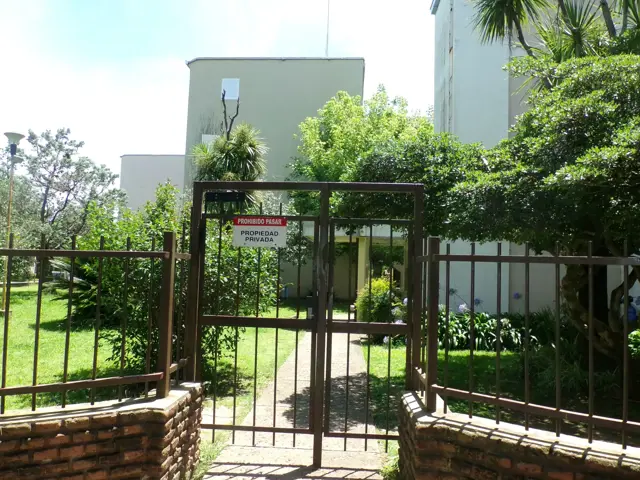 VENDO O PERMUTO AMPLIO DEPARTAMENTO