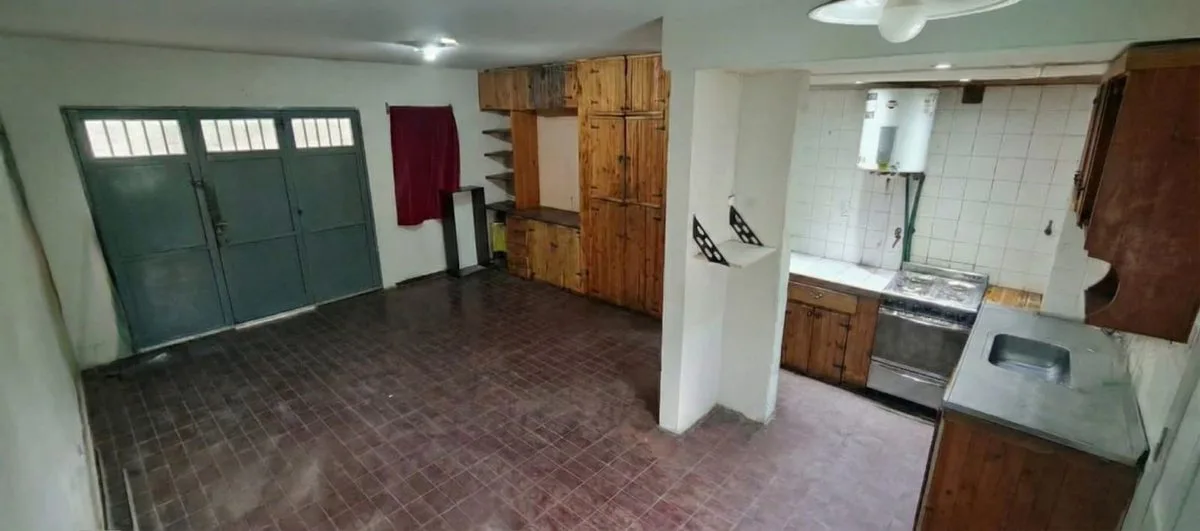 VENTA CASA B° RECONQUISTA 3 DORM PILETA - MENDOZA foto 5