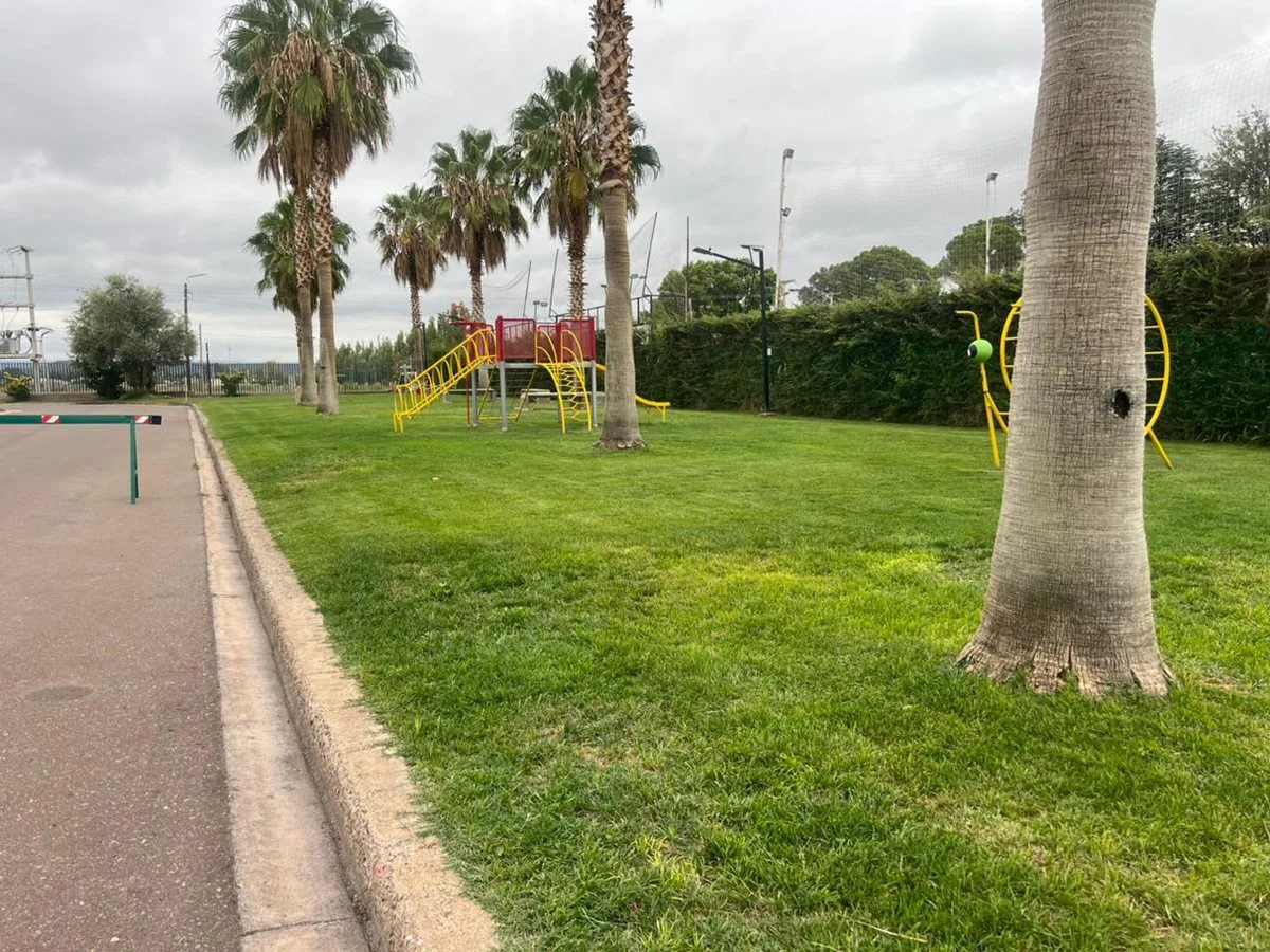 CASA EN VENTA BARRIO PRIVADO EN MAIPU foto 4