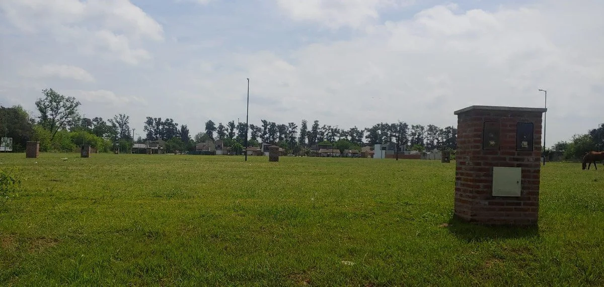 Loteo En Barrio Los Fresnos, Luján En Venta foto 2