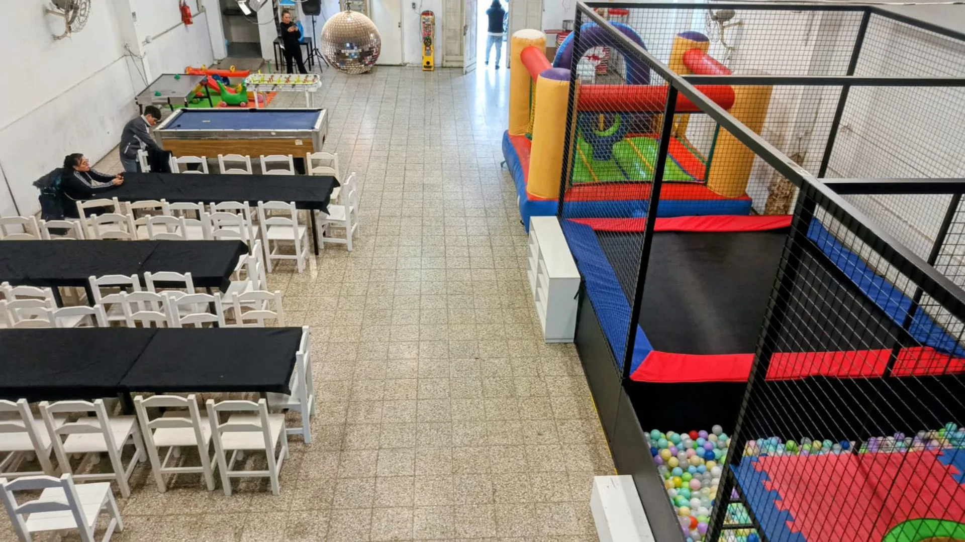 VENTA DE FONDO DE COMERCIO SALON DE EVENTOS!!! foto 3