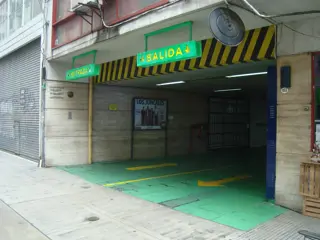 Caba: venta de Cochera sobre calle Suipacha, EXCELENTE UBICACION !!! foto 1