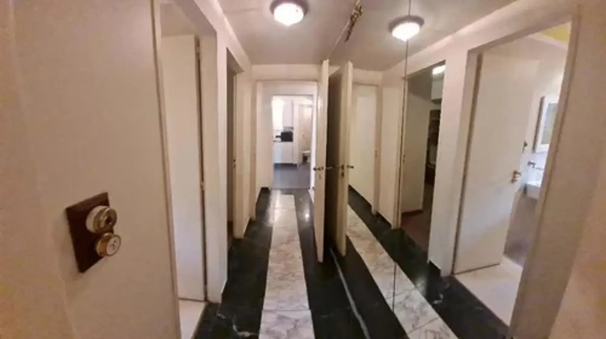 2-bedroom apartment in Palermo – photo 14 of 17