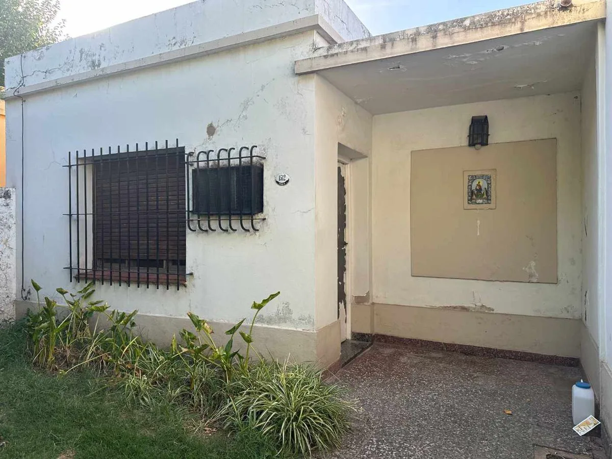 CASA 3 AMBIENTES-DON TORCUATO– A REFACCIONAR foto 4