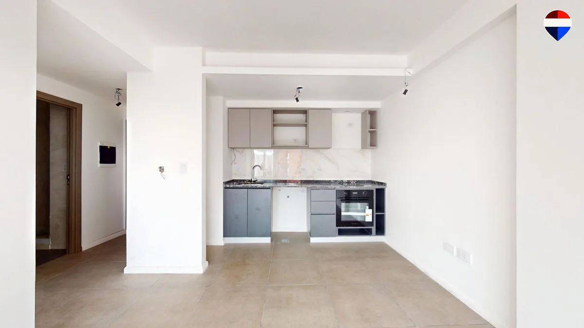 Venta de 2 amb vista balcon-cochera-Avellaneda foto 2