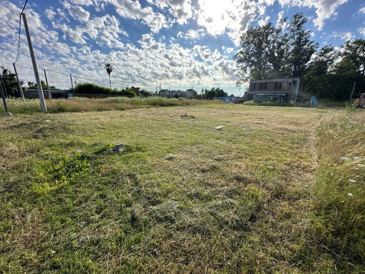 VENTA-TERRENO LA EMILIA- 12x30 foto 5