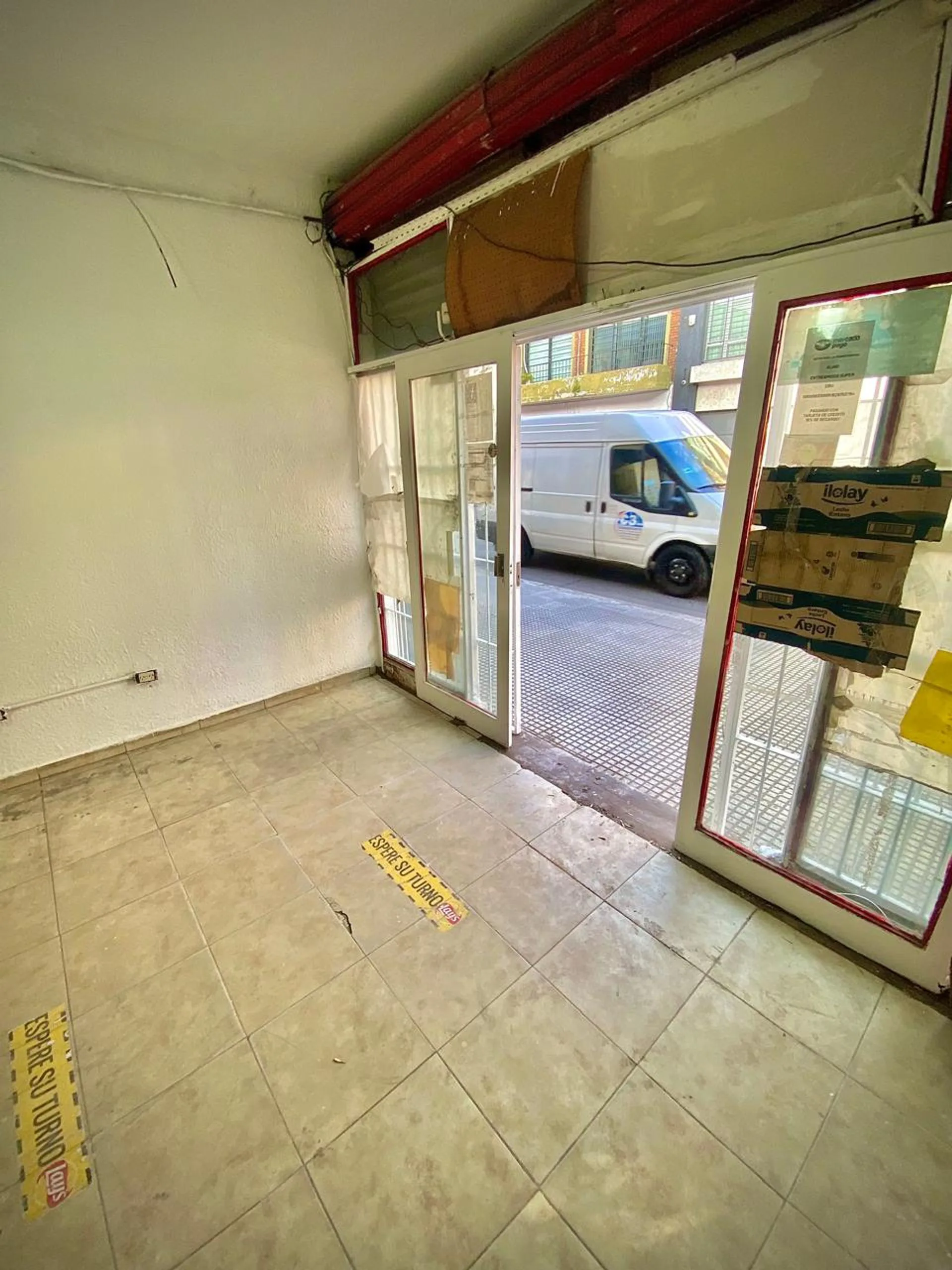 Venta Local Villa Luro  oportunidad foto 2