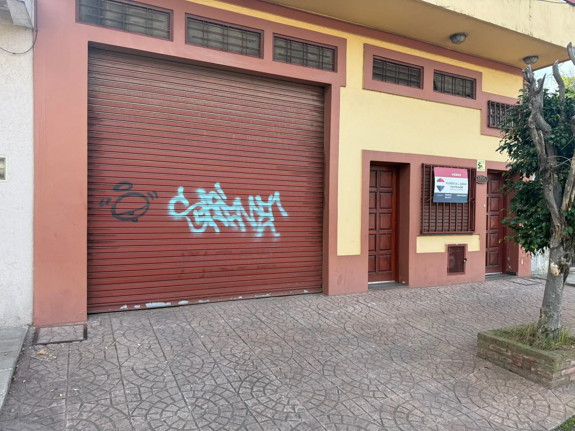 CASA CON DEPÓSITO EN JOSÉ C PAZ foto 2
