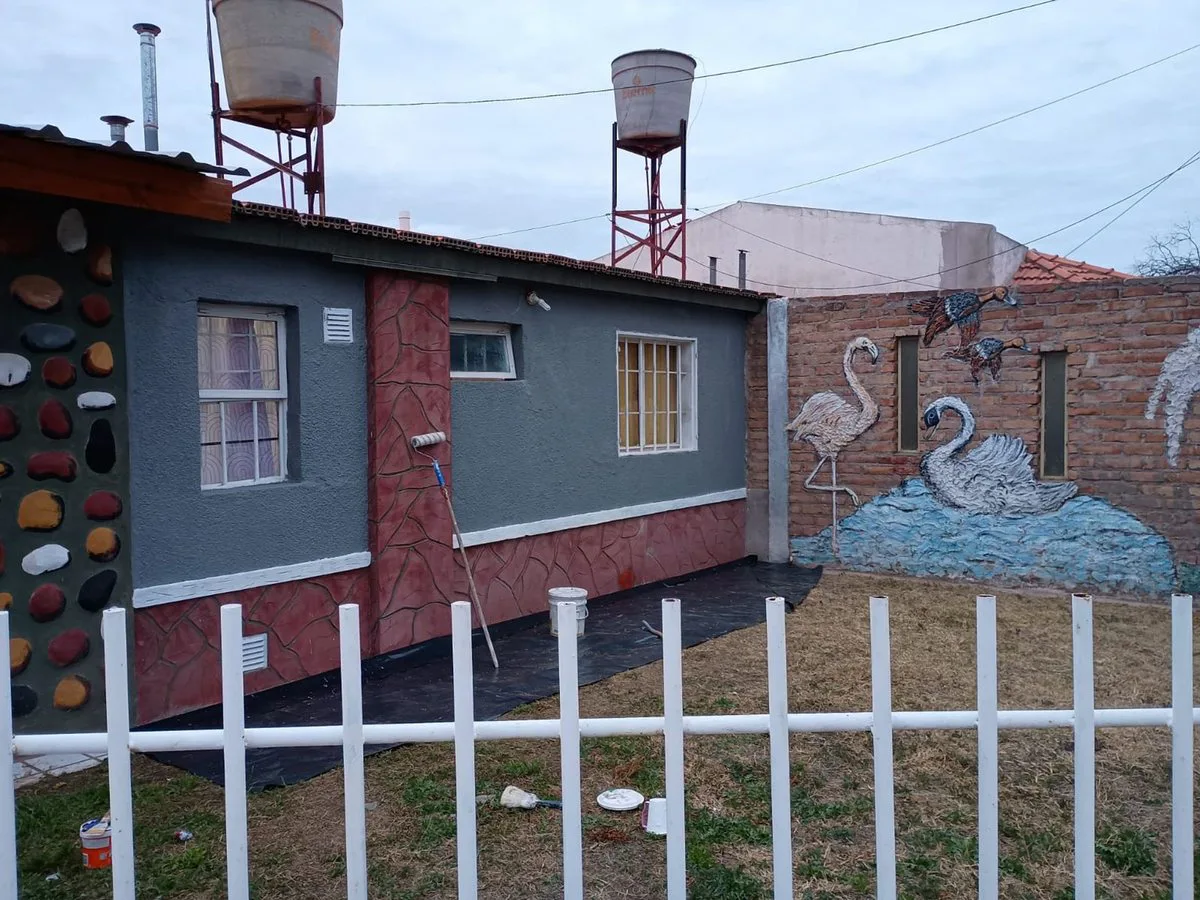 Excelente Casa en Esquina - APTO CREDITO foto 2