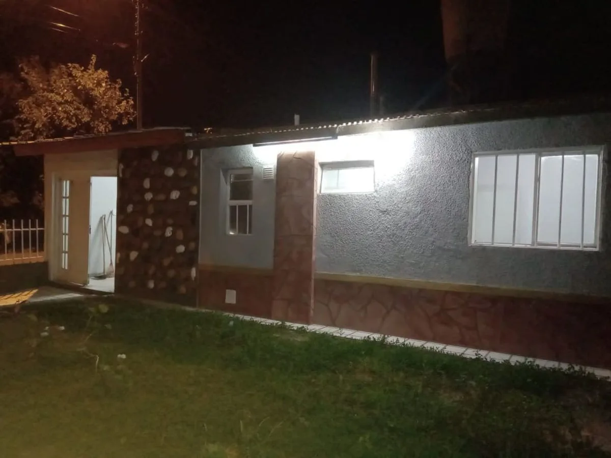Excelente Casa en Esquina - APTO CREDITO foto 4